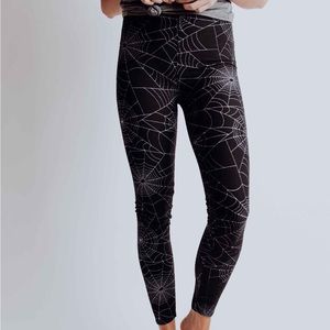 Lularoe Spiderweb Leggings